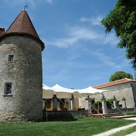 Chateau De Lerse Bed and Breakfast Perignac  Exterior foto