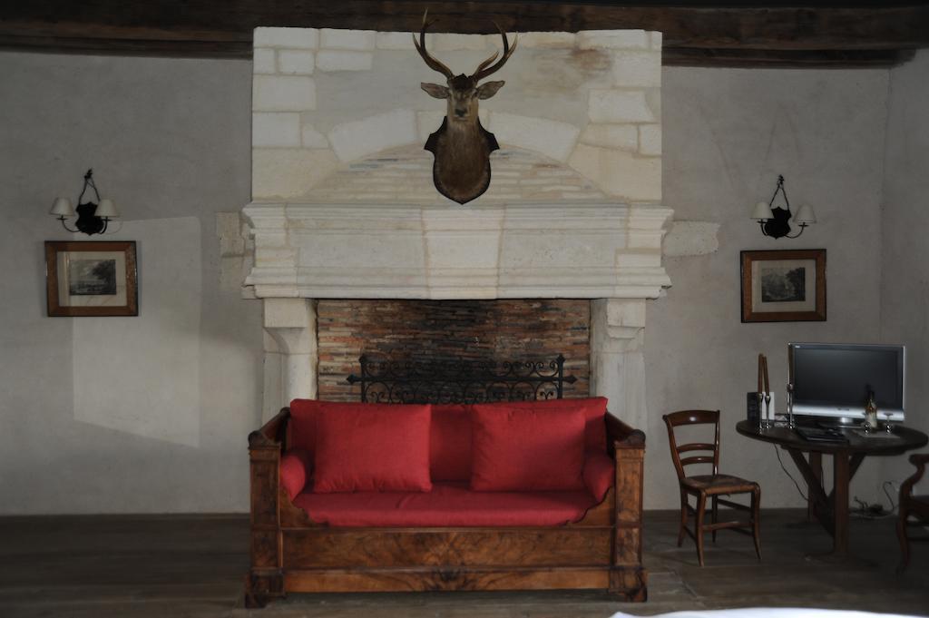 Chateau De Lerse Bed and Breakfast Perignac  Habitación foto