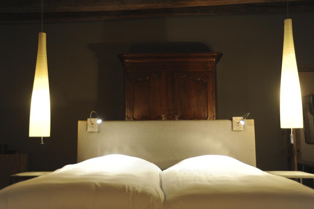 Chateau De Lerse Bed and Breakfast Perignac  Habitación foto