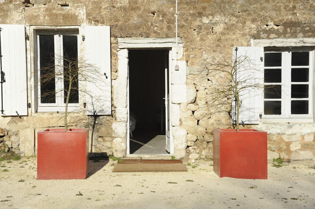 Chateau De Lerse Bed and Breakfast Perignac  Exterior foto