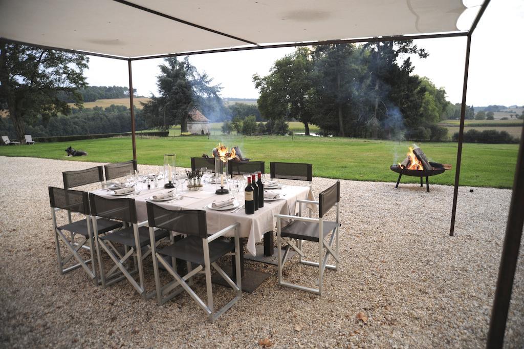 Chateau De Lerse Bed and Breakfast Perignac  Exterior foto