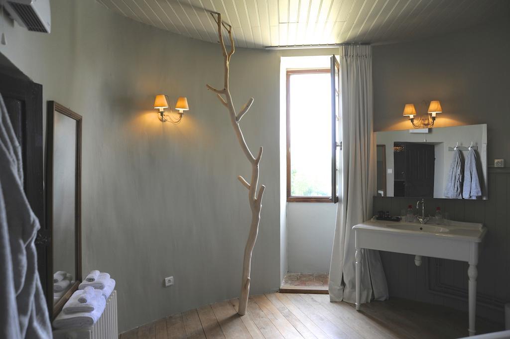 Chateau De Lerse Bed and Breakfast Perignac  Habitación foto